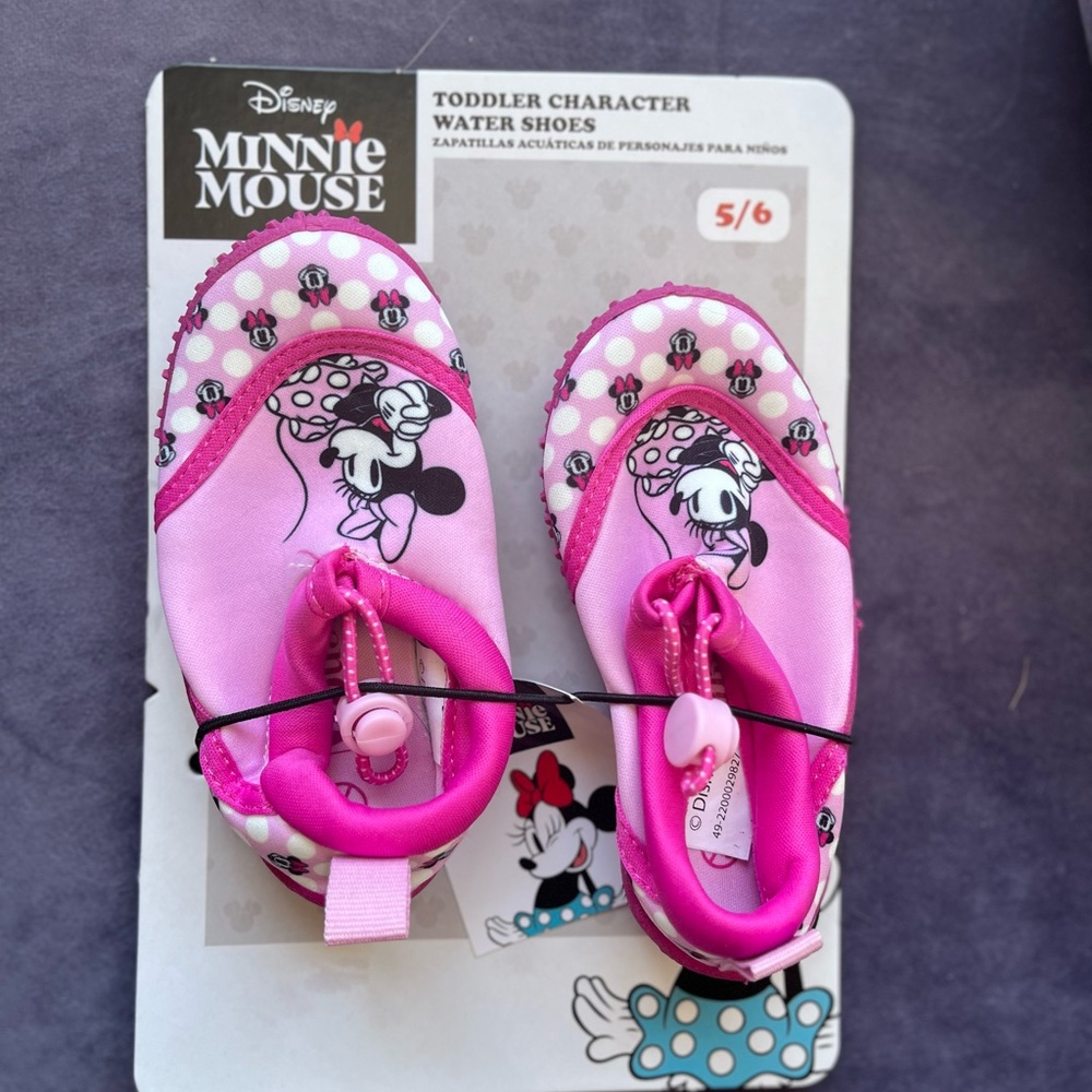 Disney▪️Minnie Water Shoes▪️ Size 5/6
